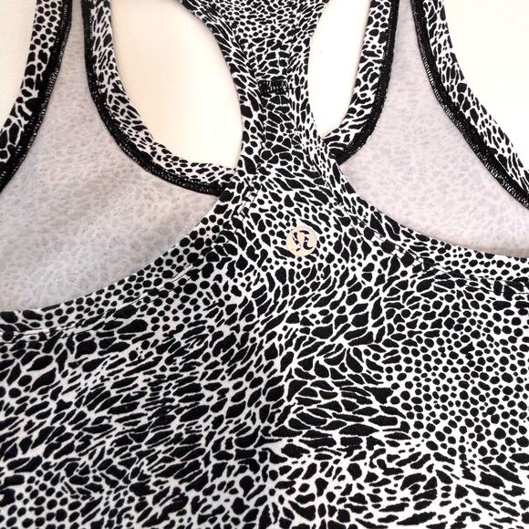 Lululemon Cool Racerback II Tank Polar Shift Alpine Black, White 4 - Picture 5 of 7